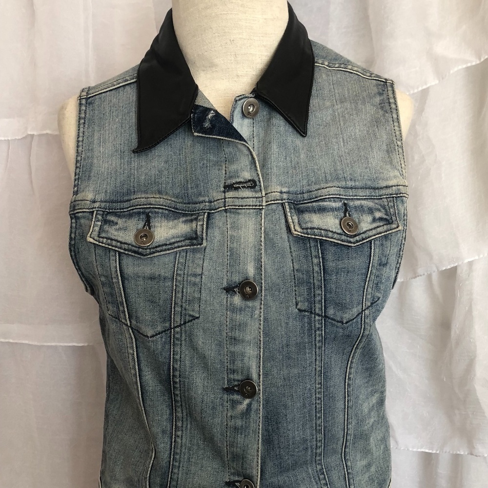 𝅺dl 1961 Denim vest‎ jacket with  Black leather collar